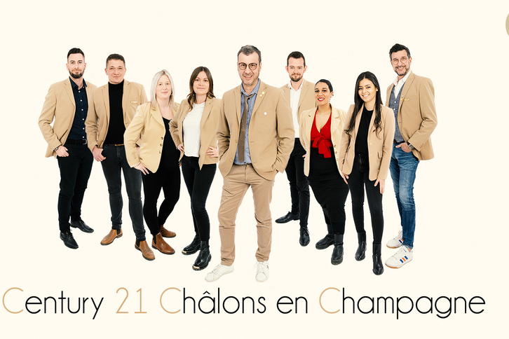 l'équipe de l'agence Martinot Immobilier