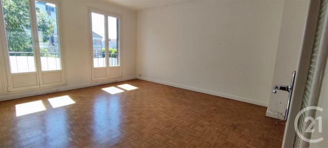 Appartement F4 à vendre - 4 pièces - 82.0 m2 - CHALONS EN CHAMPAGNE - 51 - CHAMPAGNE-ARDENNE - Century 21 Martinot Immobilier