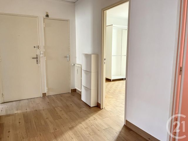 Appartement F3 à vendre - 3 pièces - 66.6 m2 - CHALONS EN CHAMPAGNE - 51 - CHAMPAGNE-ARDENNE - Century 21 Martinot Immobilier