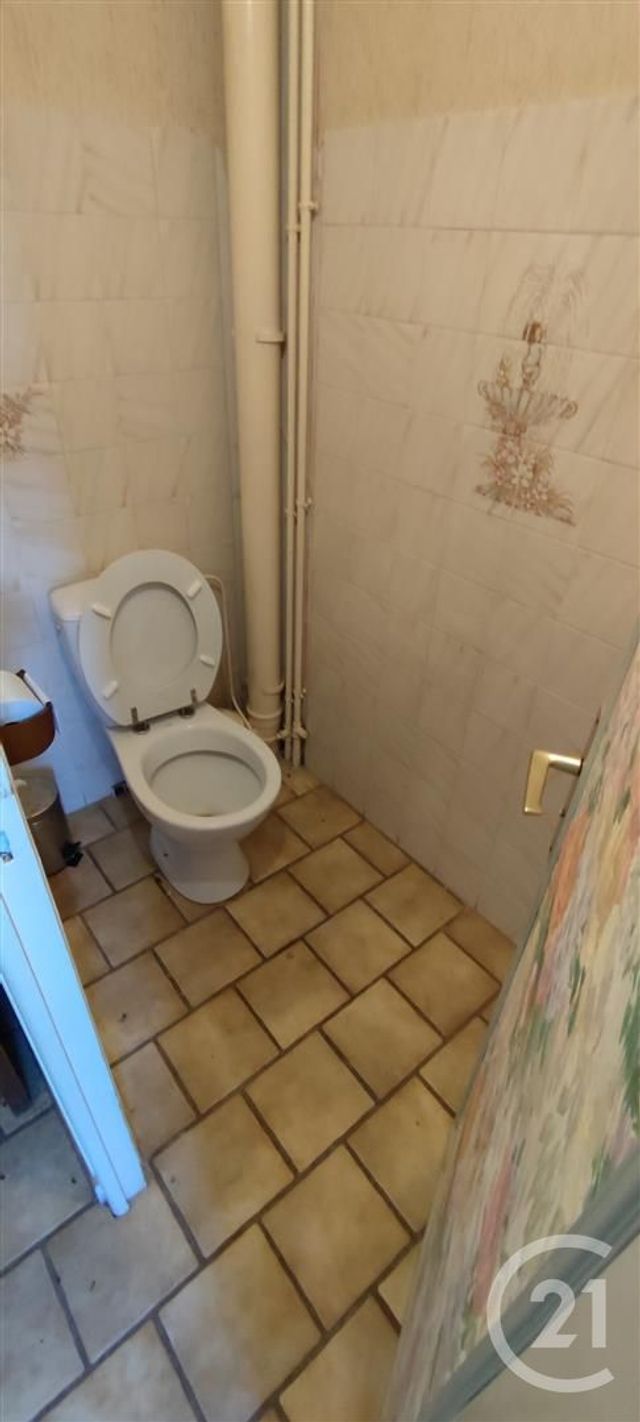 maison à vendre - 7 pièces - 192.0 m2 - CHALONS EN CHAMPAGNE - 51 - CHAMPAGNE-ARDENNE - Century 21 Martinot Immobilier