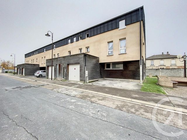 Appartement F3 à louer SARRY