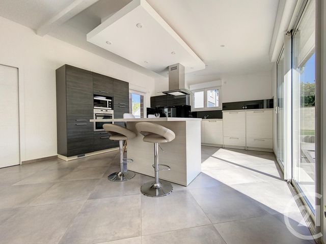 maison à louer - 4 pièces - 139.05 m2 - L EPINE - 51 - CHAMPAGNE-ARDENNE - Century 21 Martinot Immobilier