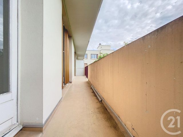 Appartement F2 à louer - 2 pièces - 42.5 m2 - CHALONS EN CHAMPAGNE - 51 - CHAMPAGNE-ARDENNE - Century 21 Martinot Immobilier