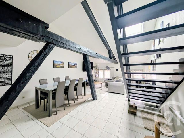 Appartement à vendre - 6 pièces - 96.33 m2 - CHALONS EN CHAMPAGNE - 51 - CHAMPAGNE-ARDENNE - Century 21 Martinot Immobilier