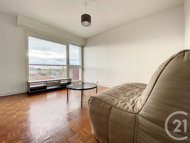 Appartement F1 à louer - 1 pièce - 24.4 m2 - CHALONS EN CHAMPAGNE - 51 - CHAMPAGNE-ARDENNE - Century 21 Martinot Immobilier