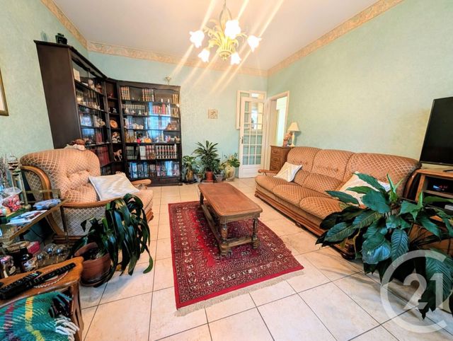 maison à vendre - 5 pièces - 130.48 m2 - CHALONS EN CHAMPAGNE - 51 - CHAMPAGNE-ARDENNE - Century 21 Martinot Immobilier