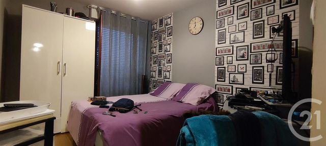 Appartement à vendre - 4 pièces - 70.37 m2 - CHALONS EN CHAMPAGNE - 51 - CHAMPAGNE-ARDENNE - Century 21 Martinot Immobilier