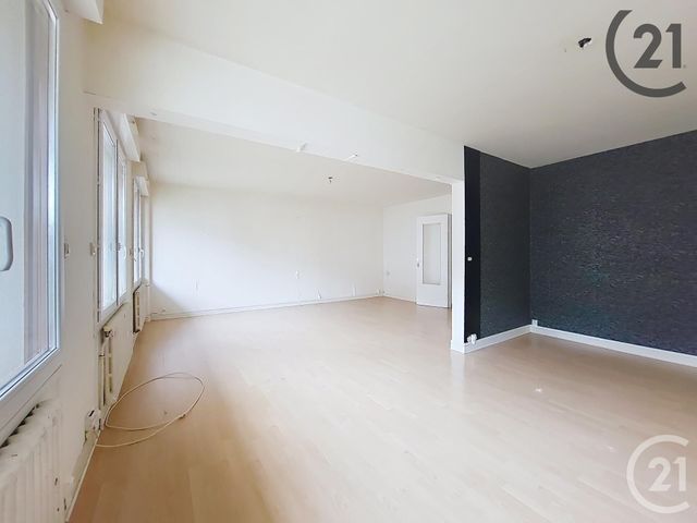 Appartement F5 à vendre - 5 pièces - 117.07 m2 - CHALONS EN CHAMPAGNE - 51 - CHAMPAGNE-ARDENNE - Century 21 Martinot Immobilier