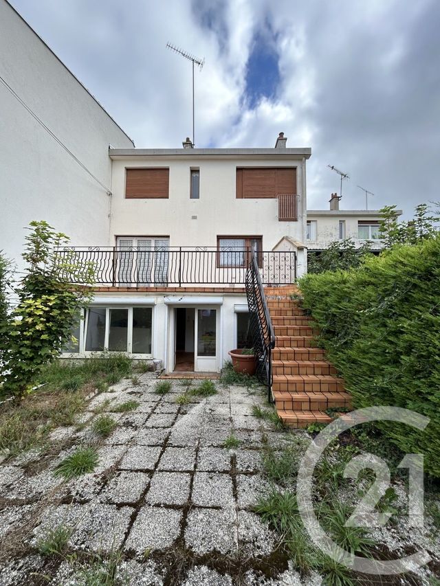 Afficher la photo en grand maison à vendre - 6 pièces - 105.0 m2 - CHALONS EN CHAMPAGNE - 51 - CHAMPAGNE-ARDENNE - Century 21 Martinot Immobilier