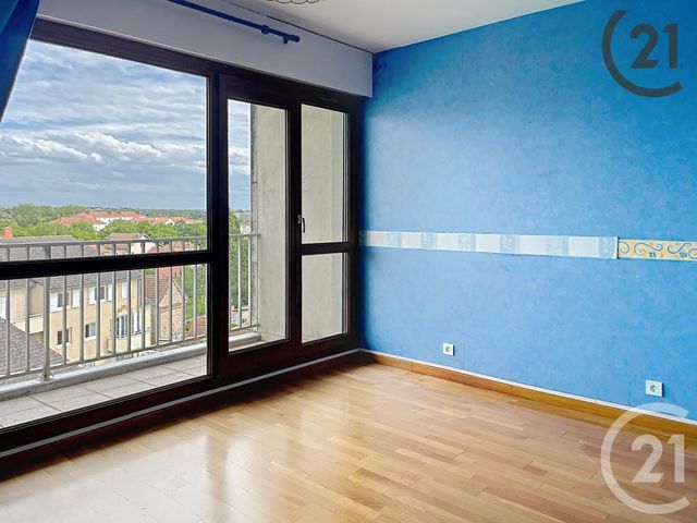 Appartement F3 à vendre - 3 pièces - 91.0 m2 - CHALONS EN CHAMPAGNE - 51 - CHAMPAGNE-ARDENNE - Century 21 Martinot Immobilier