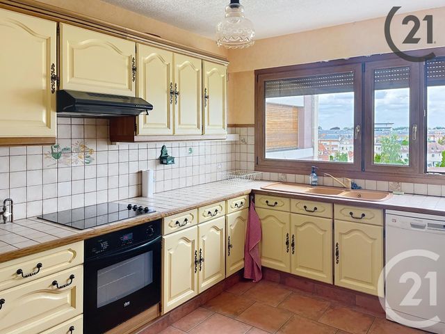 Appartement F3 à vendre - 3 pièces - 91.0 m2 - CHALONS EN CHAMPAGNE - 51 - CHAMPAGNE-ARDENNE - Century 21 Martinot Immobilier