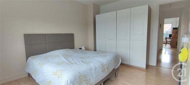 Appartement F3 à vendre - 3 pièces - 85.0 m2 - CHALONS EN CHAMPAGNE - 51 - CHAMPAGNE-ARDENNE - Century 21 Martinot Immobilier