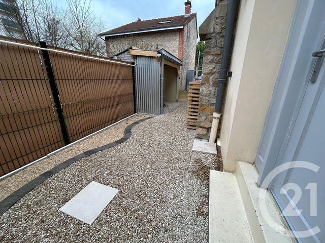 maison à vendre - 5 pièces - 81.88 m2 - CHALONS EN CHAMPAGNE - 51 - CHAMPAGNE-ARDENNE - Century 21 Martinot Immobilier