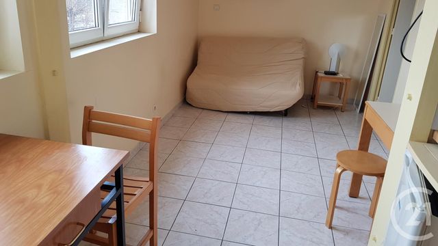 Appartement Studio à vendre - 1 pièce - 20.0 m2 - CHALONS EN CHAMPAGNE - 51 - CHAMPAGNE-ARDENNE - Century 21 Martinot Immobilier