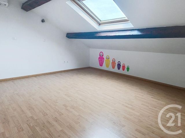 Appartement F3 à vendre - 3 pièces - 64.5 m2 - CHALONS EN CHAMPAGNE - 51 - CHAMPAGNE-ARDENNE - Century 21 Martinot Immobilier