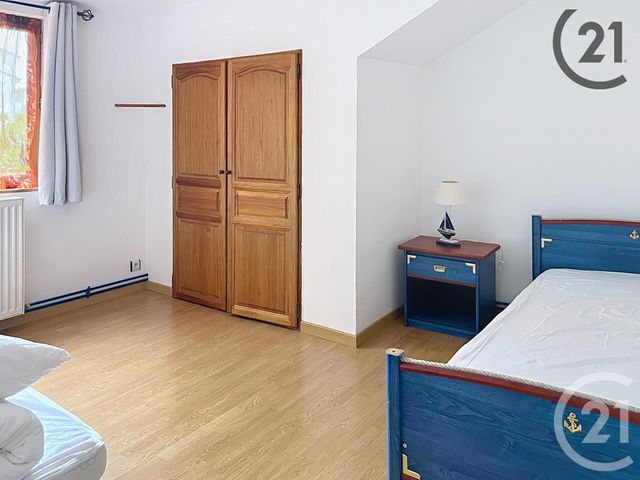 maison à vendre - 5 pièces - 101.83 m2 - CHALONS EN CHAMPAGNE - 51 - CHAMPAGNE-ARDENNE - Century 21 Martinot Immobilier