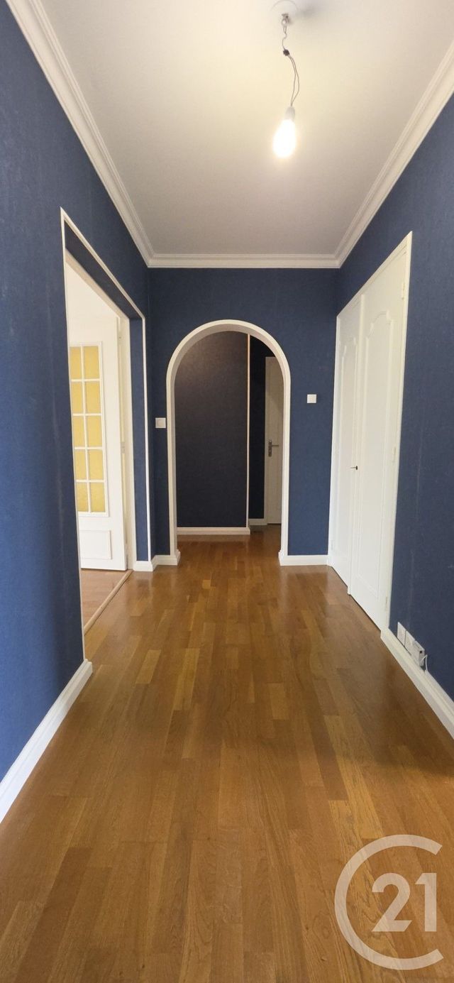 Appartement F3 à vendre - 3 pièces - 82.6 m2 - CHALONS EN CHAMPAGNE - 51 - CHAMPAGNE-ARDENNE - Century 21 Martinot Immobilier