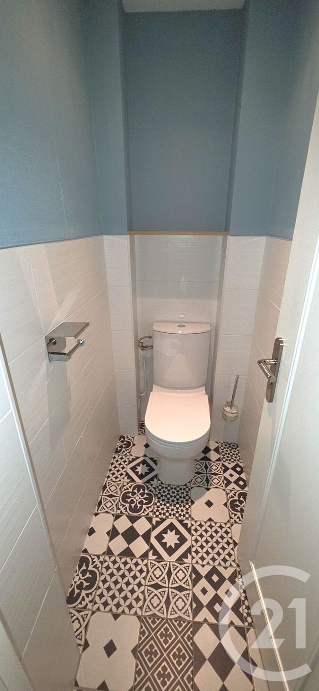 Appartement F3 à vendre - 3 pièces - 82.6 m2 - CHALONS EN CHAMPAGNE - 51 - CHAMPAGNE-ARDENNE - Century 21 Martinot Immobilier