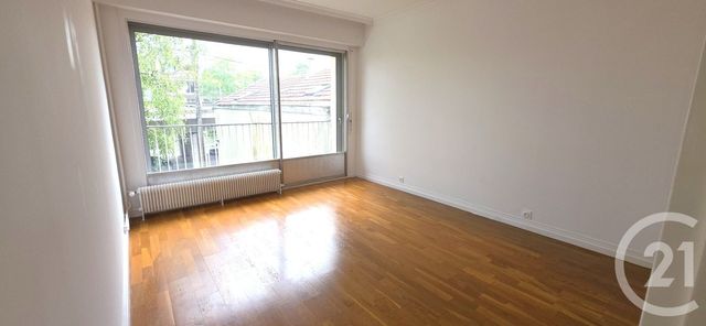 Appartement F3 à vendre - 3 pièces - 82.6 m2 - CHALONS EN CHAMPAGNE - 51 - CHAMPAGNE-ARDENNE - Century 21 Martinot Immobilier