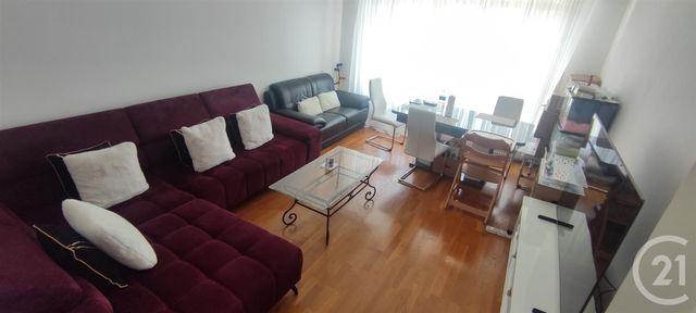 Appartement F3 à vendre - 3 pièces - 82.6 m2 - CHALONS EN CHAMPAGNE - 51 - CHAMPAGNE-ARDENNE - Century 21 Martinot Immobilier