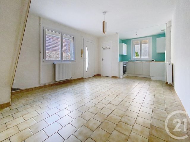 Appartement Duplex à louer - 2 pièces - 45.45 m2 - CHALONS EN CHAMPAGNE - 51 - CHAMPAGNE-ARDENNE - Century 21 Martinot Immobilier