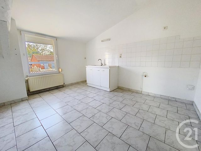 Appartement T1 à louer - 1 pièce - 74.79 m2 - COMPERTRIX - 51 - CHAMPAGNE-ARDENNE - Century 21 Martinot Immobilier