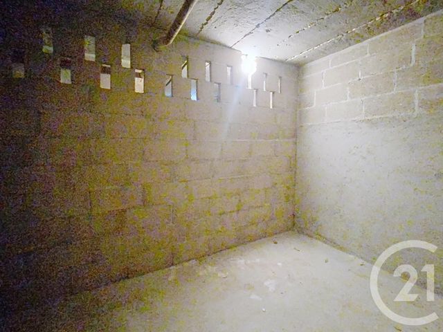 Appartement F4 à louer - 4 pièces - 116.0 m2 - CHALONS EN CHAMPAGNE - 51 - CHAMPAGNE-ARDENNE - Century 21 Martinot Immobilier