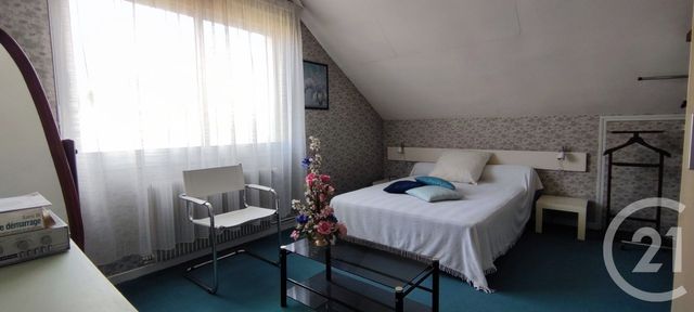 maison à vendre - 7 pièces - 168.0 m2 - FAGNIERES - 51 - CHAMPAGNE-ARDENNE - Century 21 Martinot Immobilier