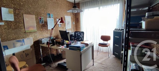 maison à vendre - 7 pièces - 168.0 m2 - FAGNIERES - 51 - CHAMPAGNE-ARDENNE - Century 21 Martinot Immobilier