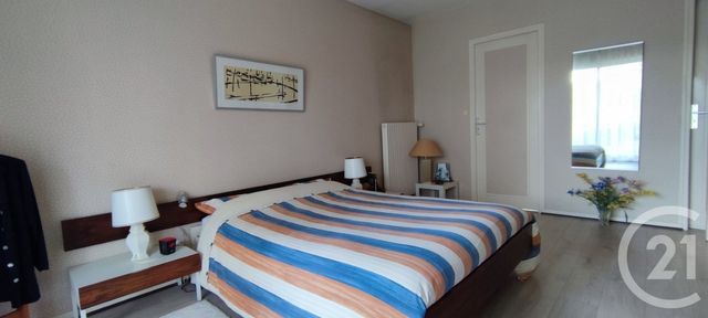 maison à vendre - 7 pièces - 168.0 m2 - FAGNIERES - 51 - CHAMPAGNE-ARDENNE - Century 21 Martinot Immobilier