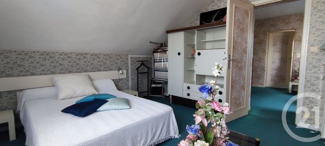 maison à vendre - 7 pièces - 168.0 m2 - FAGNIERES - 51 - CHAMPAGNE-ARDENNE - Century 21 Martinot Immobilier