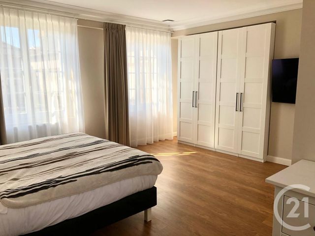 maison à vendre - 9 pièces - 230.0 m2 - 51 - CHAMPAGNE-ARDENNE - Century 21 Martinot Immobilier