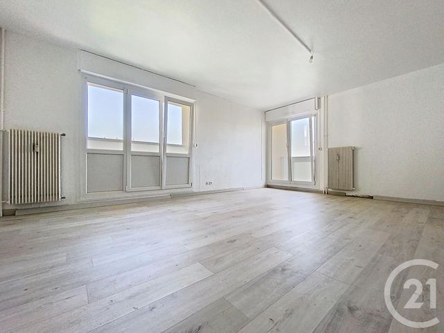 Appartement F4 à louer ST MEMMIE