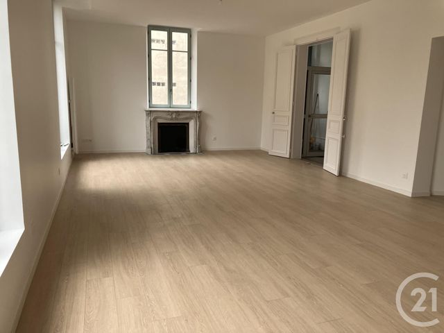Appartement F4 à vendre - 4 pièces - 82.12 m2 - CHALONS EN CHAMPAGNE - 51 - CHAMPAGNE-ARDENNE - Century 21 Martinot Immobilier