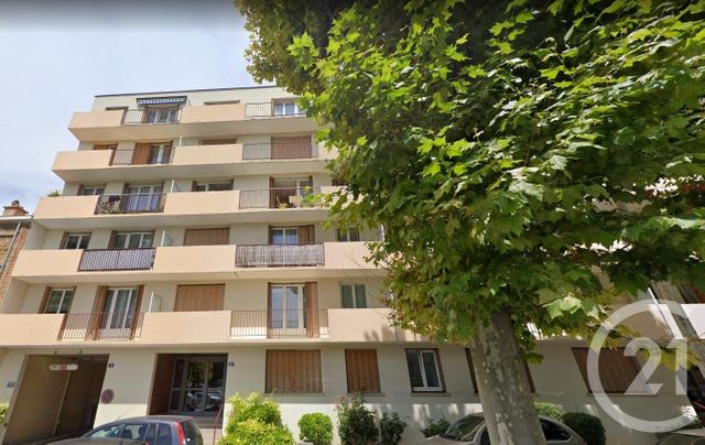 Appartement Studio à louer CHALONS EN CHAMPAGNE