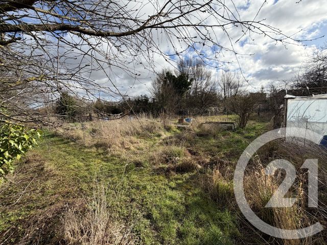 terrain à vendre - 1039.0 m2 - CHALONS EN CHAMPAGNE - 51 - CHAMPAGNE-ARDENNE - Century 21 Martinot Immobilier