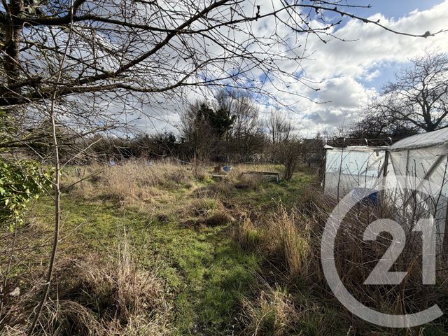 terrain à vendre - 1039.0 m2 - CHALONS EN CHAMPAGNE - 51 - CHAMPAGNE-ARDENNE - Century 21 Martinot Immobilier