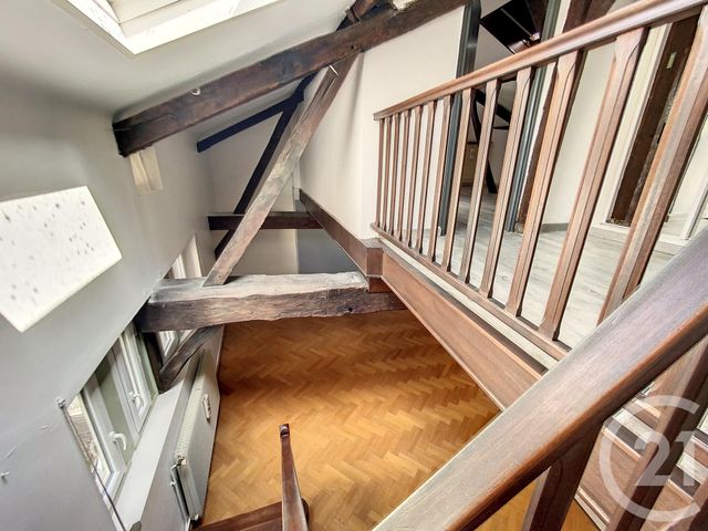 Appartement F2 à louer - 2 pièces - 76.53 m2 - CHALONS EN CHAMPAGNE - 51 - CHAMPAGNE-ARDENNE - Century 21 Martinot Immobilier