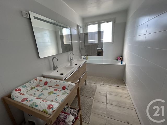 maison à vendre - 7 pièces - 139.0 m2 - ST MEMMIE - 51 - CHAMPAGNE-ARDENNE - Century 21 Martinot Immobilier