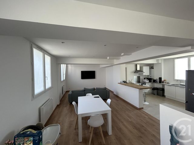 maison à vendre - 7 pièces - 139.0 m2 - ST MEMMIE - 51 - CHAMPAGNE-ARDENNE - Century 21 Martinot Immobilier