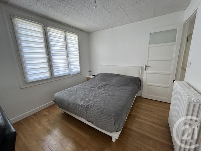 maison à vendre - 7 pièces - 139.0 m2 - ST MEMMIE - 51 - CHAMPAGNE-ARDENNE - Century 21 Martinot Immobilier