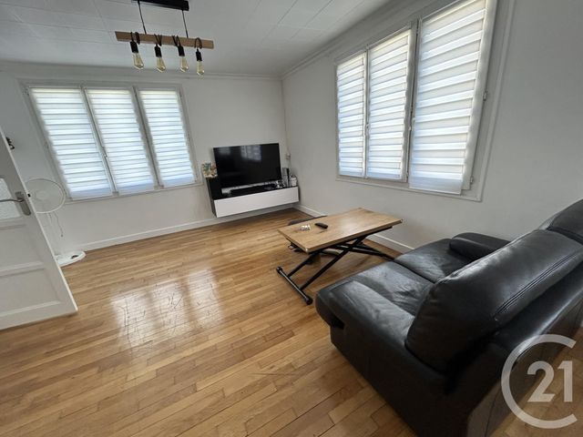 maison à vendre - 7 pièces - 139.0 m2 - ST MEMMIE - 51 - CHAMPAGNE-ARDENNE - Century 21 Martinot Immobilier