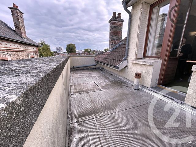 maison à vendre - 8 pièces - 159.0 m2 - CHALONS EN CHAMPAGNE - 51 - CHAMPAGNE-ARDENNE - Century 21 Martinot Immobilier