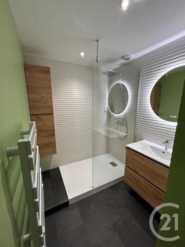 Appartement F5 à vendre - 5 pièces - 82.0 m2 - CHALONS EN CHAMPAGNE - 51 - CHAMPAGNE-ARDENNE - Century 21 Martinot Immobilier