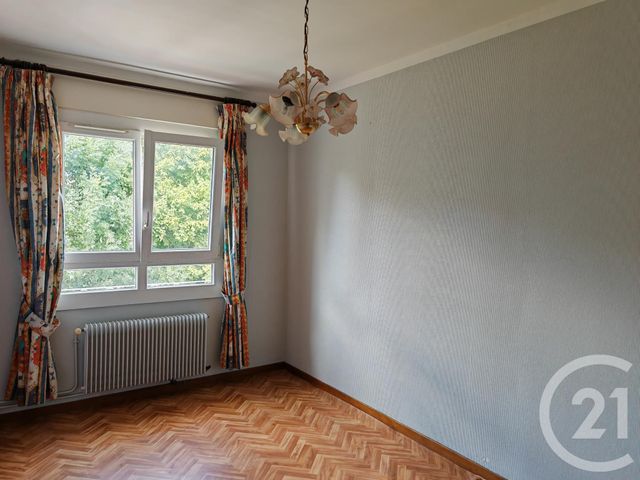 Appartement T3 à vendre - 3 pièces - 62.76 m2 - CHALONS EN CHAMPAGNE - 51 - CHAMPAGNE-ARDENNE - Century 21 Martinot Immobilier