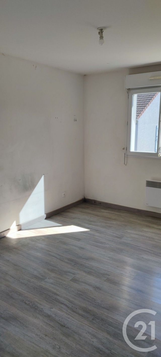maison à vendre - 5 pièces - 104.0 m2 - COURTISOLS - 51 - CHAMPAGNE-ARDENNE - Century 21 Martinot Immobilier