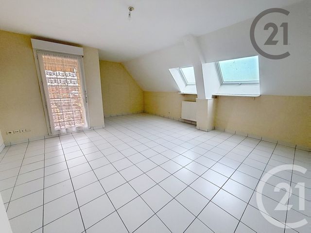 Appartement F4 à vendre - 4 pièces - 90.71 m2 - CHALONS EN CHAMPAGNE - 51 - CHAMPAGNE-ARDENNE - Century 21 Martinot Immobilier