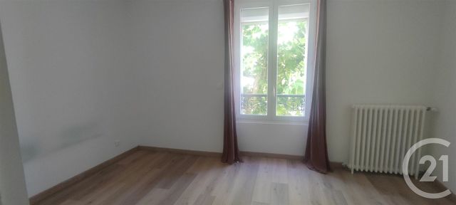 Afficher la photo en grand maison à vendre - 7 pièces - 129.0 m2 - ST MEMMIE - 51 - CHAMPAGNE-ARDENNE - Century 21 Martinot Immobilier
