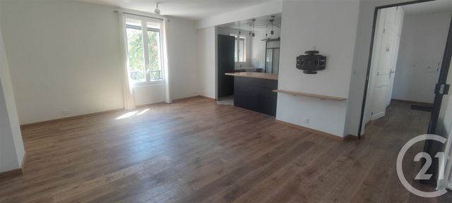 Afficher la photo en grand maison à vendre - 7 pièces - 129.0 m2 - ST MEMMIE - 51 - CHAMPAGNE-ARDENNE - Century 21 Martinot Immobilier