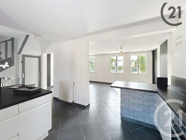 maison à vendre - 6 pièces - 127.0 m2 - CHALONS EN CHAMPAGNE - 51 - CHAMPAGNE-ARDENNE - Century 21 Martinot Immobilier